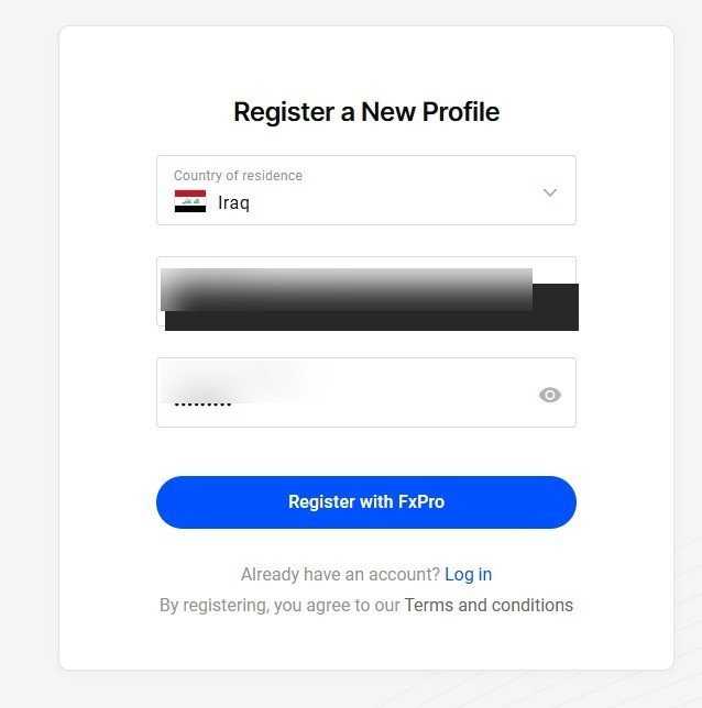 مرحله اول ثبتنام FxPro؛ انتخاب عراق، ایمیل و رمز عبور